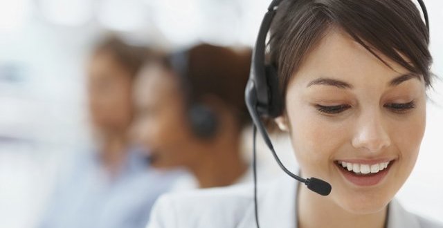 Help Desk vs. Service Desk: What’s the Difference? - http://www.business-software.com/blog/help-desk-vs-service-desk-whats-the-difference/